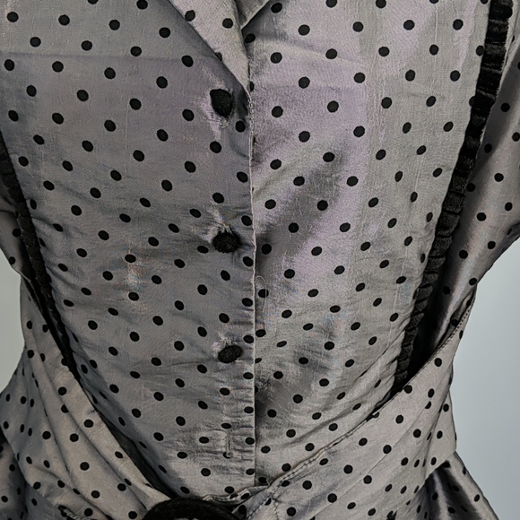 Signature Larry Levine Belted Grey Blouse, Size L - Picture 2 of 7